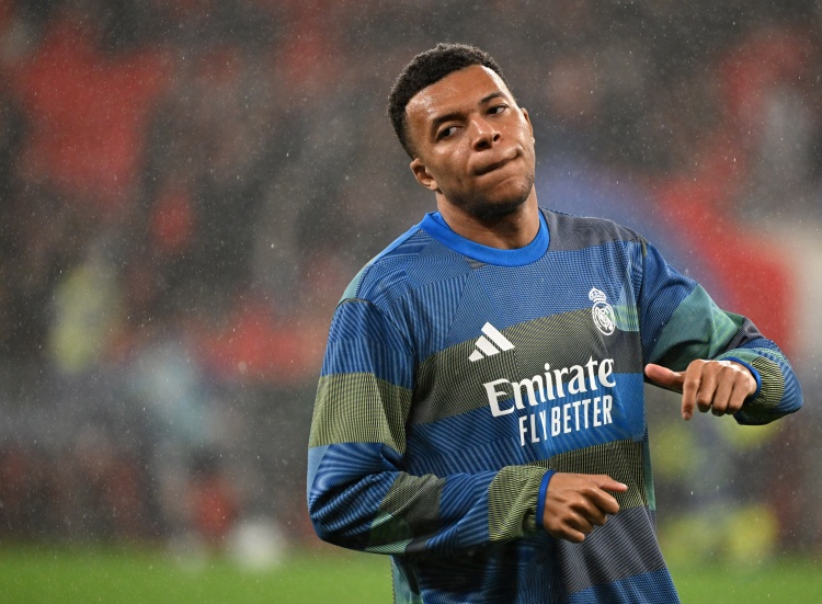 bet365-记者：姆巴佩、阿森西奥、米利唐等球员今日各自进行恢复训练